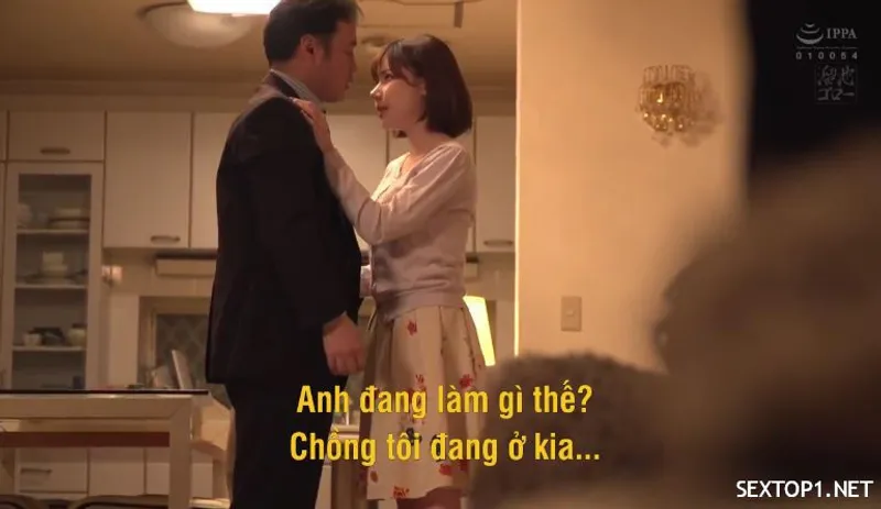 Mối trả bài bí mật với cấp trên của gã chồng vietsub
