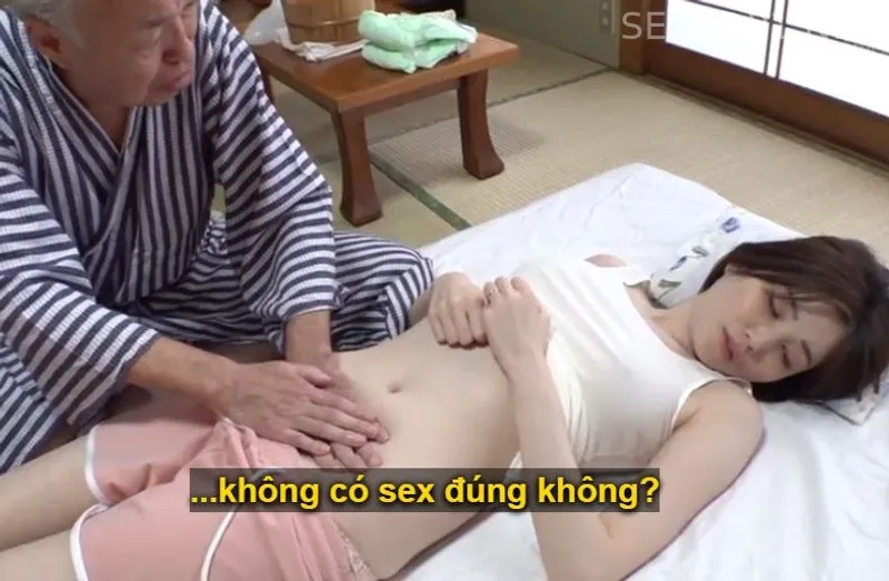 Vợ của con trai bị đau nhức nhờ bố anh xã có nghề mát-xa mát xa và cái kết